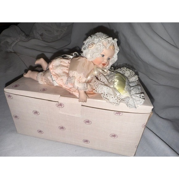 Yolanda's Picture‎ Perfect Babies Mini Babies Porcelain - Picture 1 of 6